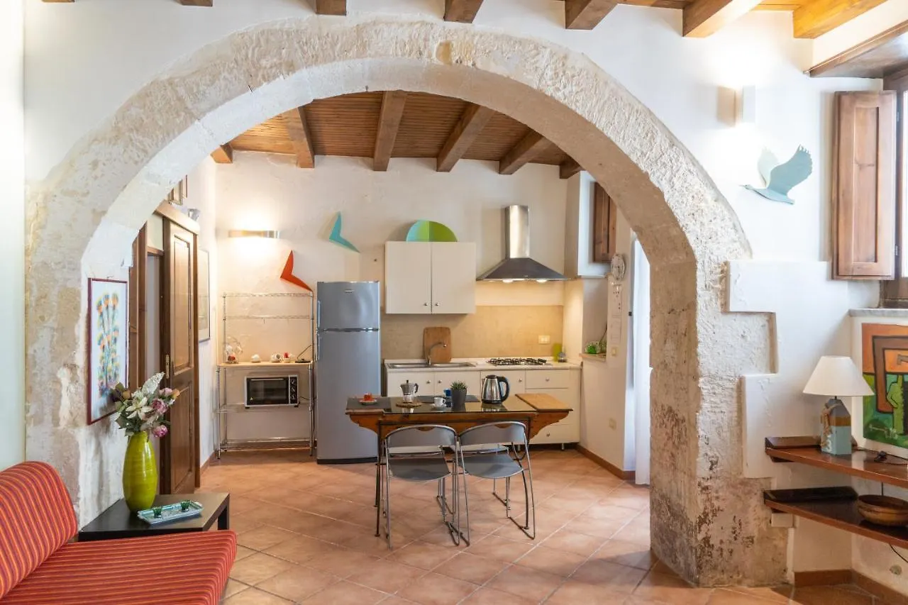 Ortigia Vicolo Giudecca Flat Apartman Szirakúza