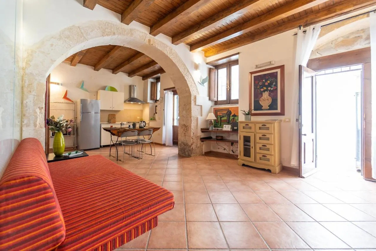 Ortigia Vicolo Giudecca Flat Apartman Szirakúza 0*,  Olaszország