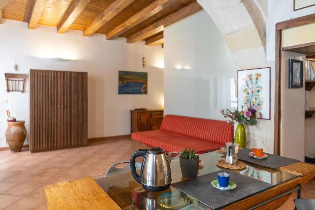 Ortigia Vicolo Giudecca Flat Apartman Szirakúza