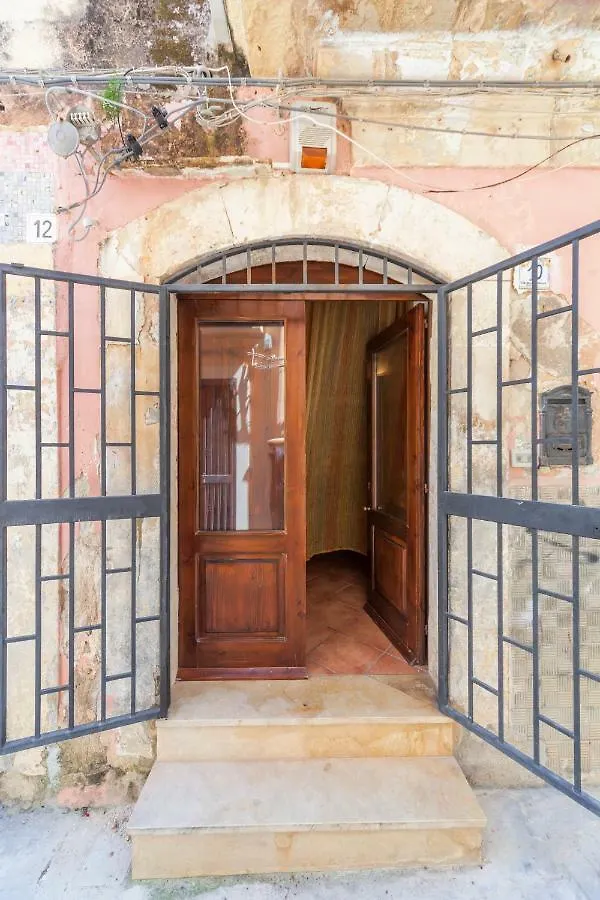 Ortigia Vicolo Giudecca Flat Apartman Szirakúza